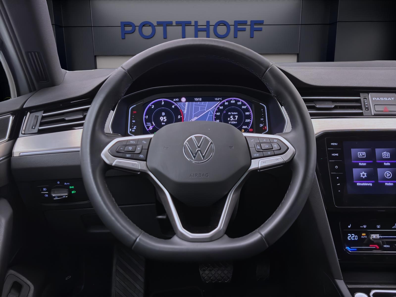Volkswagen Passat Variant 2.0 TDI DSG ELEGANCE STDHZG AHK KAMERA