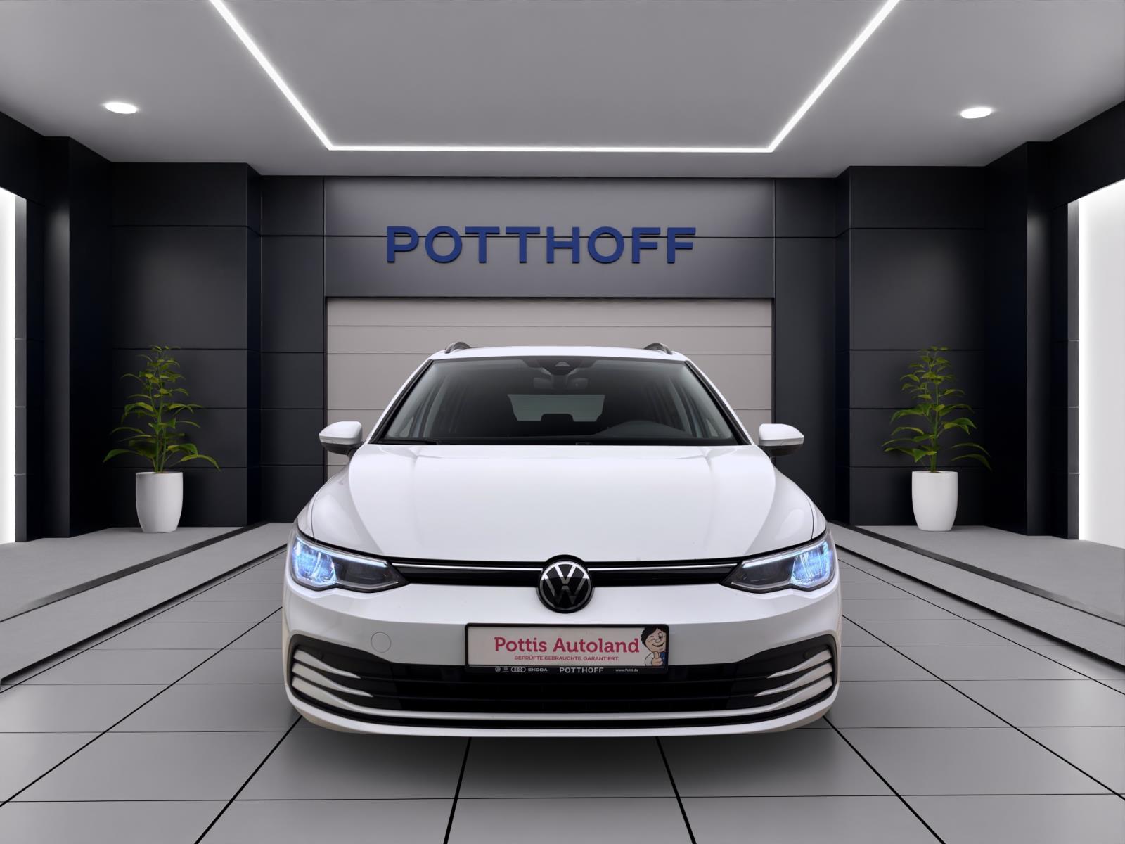 Volkswagen Golf Variant 2.0 TDI DSG LIFE NAVI KAMERA PDC