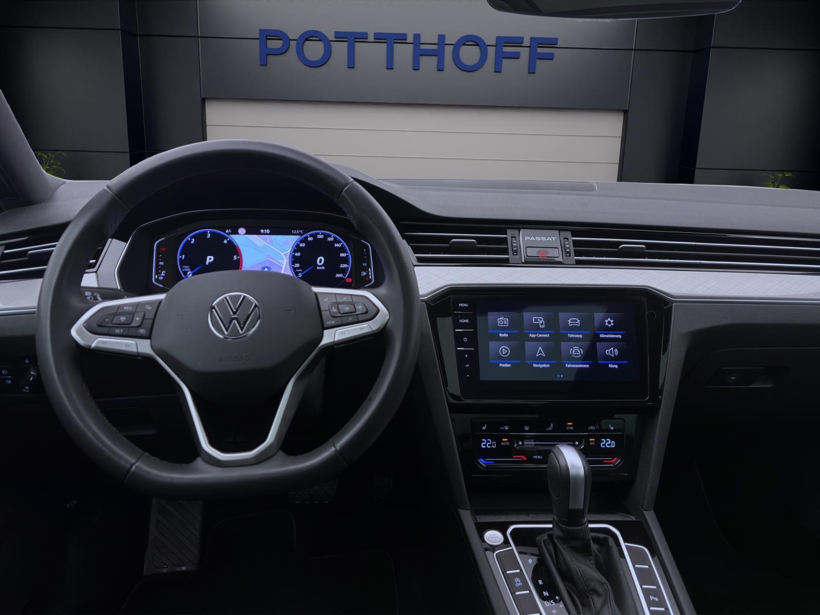 Volkswagen Passat Variant 2.0 TDI DSG BUSINESS PANO AHK KAMERA NAVI