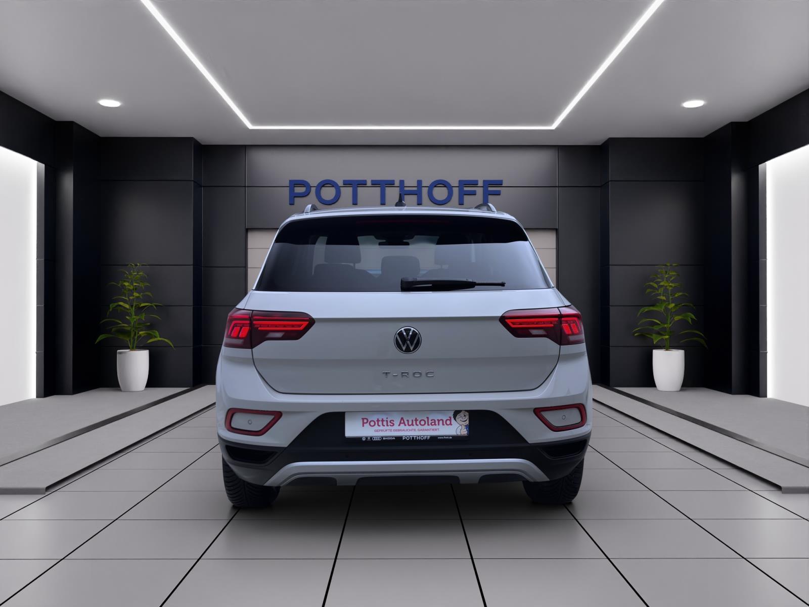 Volkswagen T-Roc 1.5 TSI DSG LIFE PDC LED LM16 KLIMA