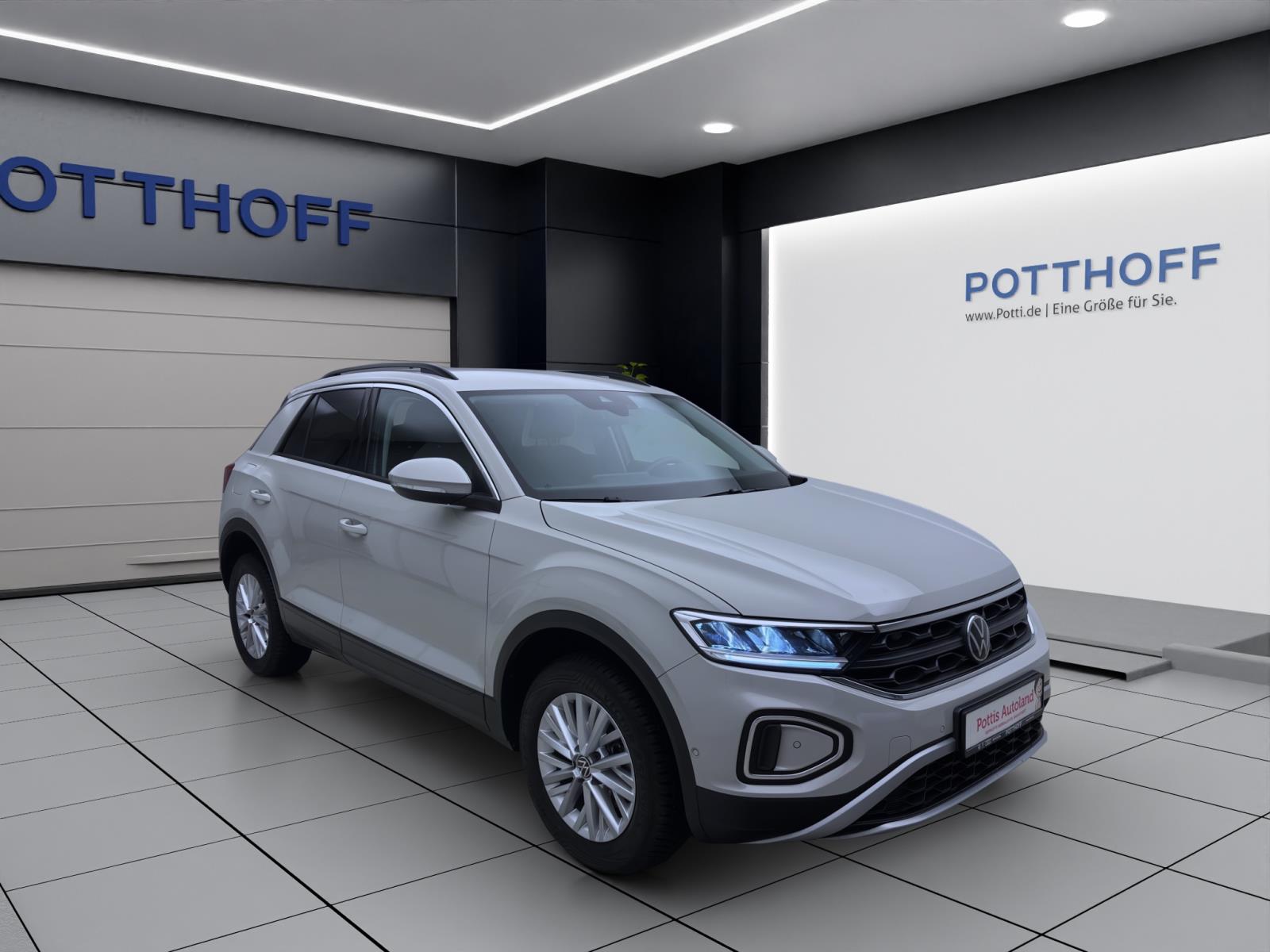 Volkswagen T-Roc 1.5 TSI DSG LIFE PDC LED LM16 KLIMA