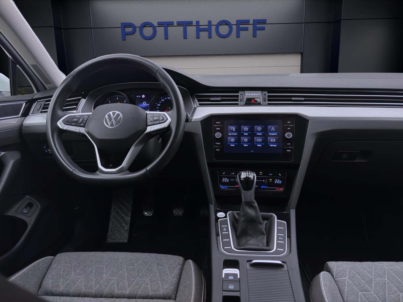 Volkswagen Passat Variant 2.0 TDI BUSINESS NAVI KAMERA SITZHZG ACC