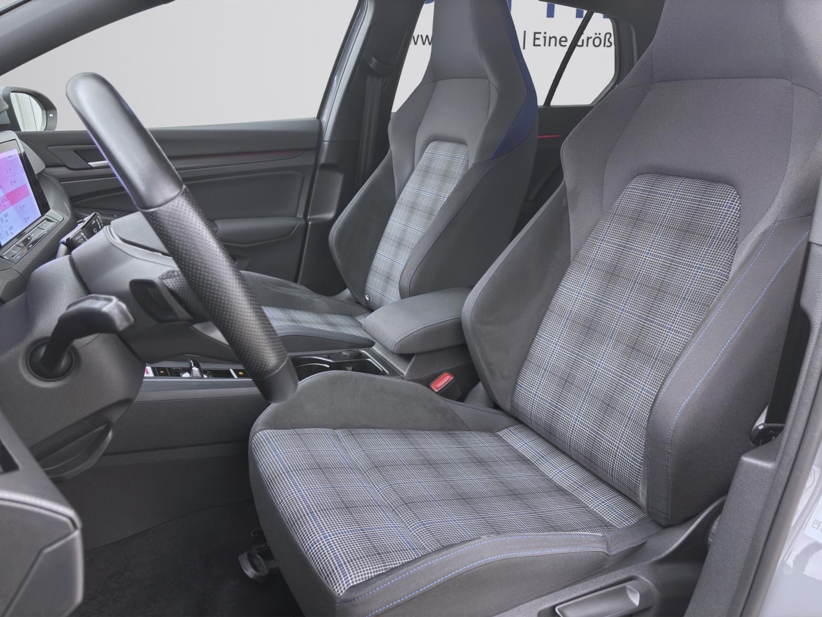 Volkswagen Golf GTE NAVI LED+ DAB+ PDC KLIMA
