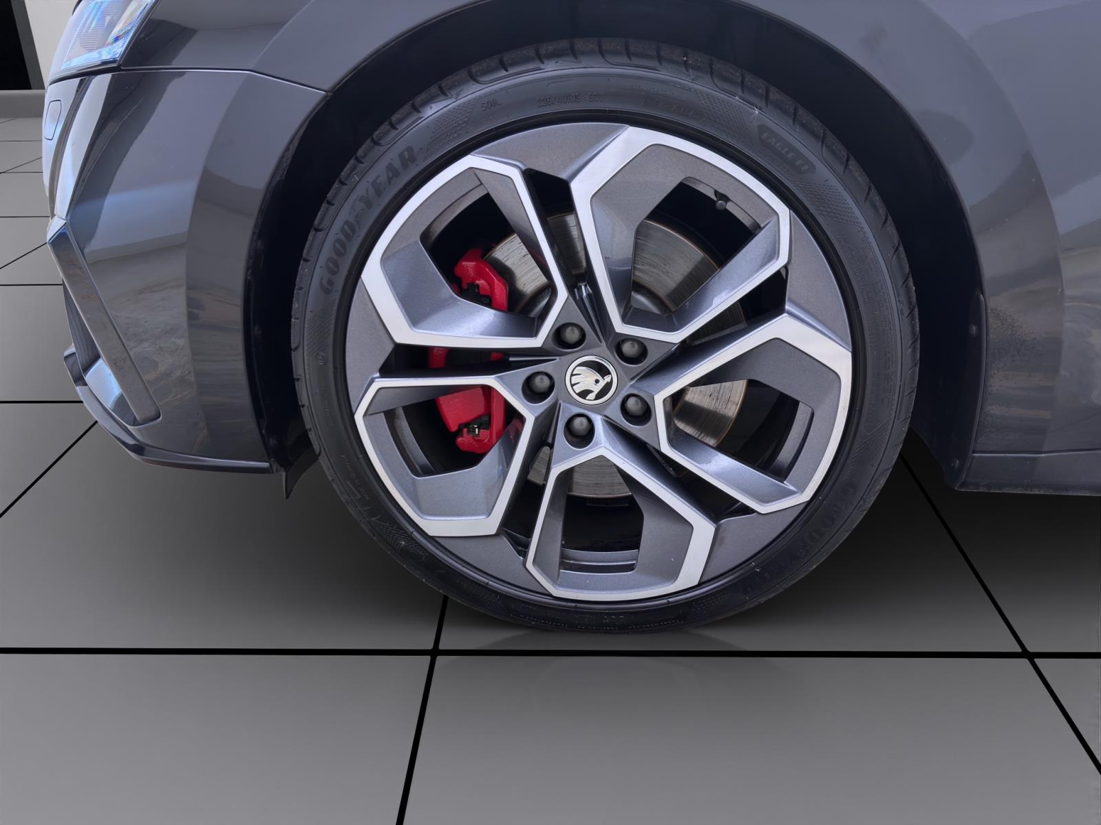 Skoda Octavia Combi RS NAVI CANTON MATRIX KAMERA