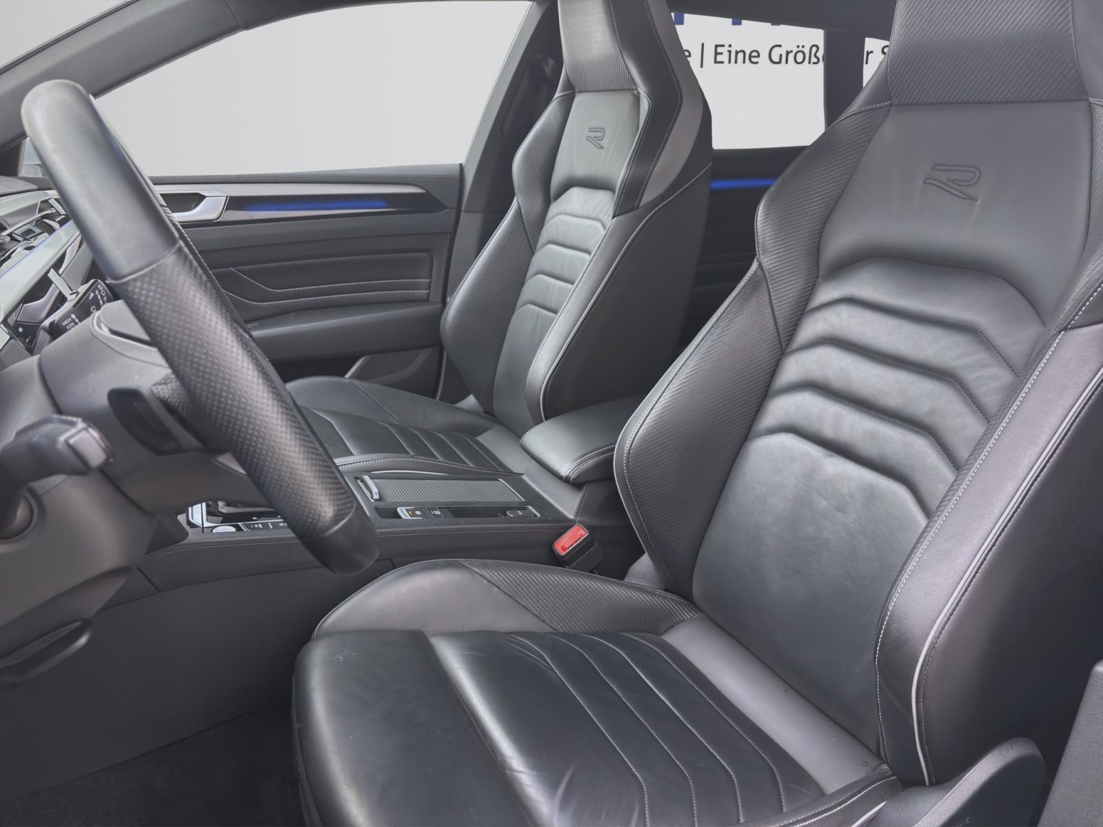 Volkswagen Arteon Shooting Brake 2.0 TSI DSG R-LINE ACC PDC LEDER NAVI