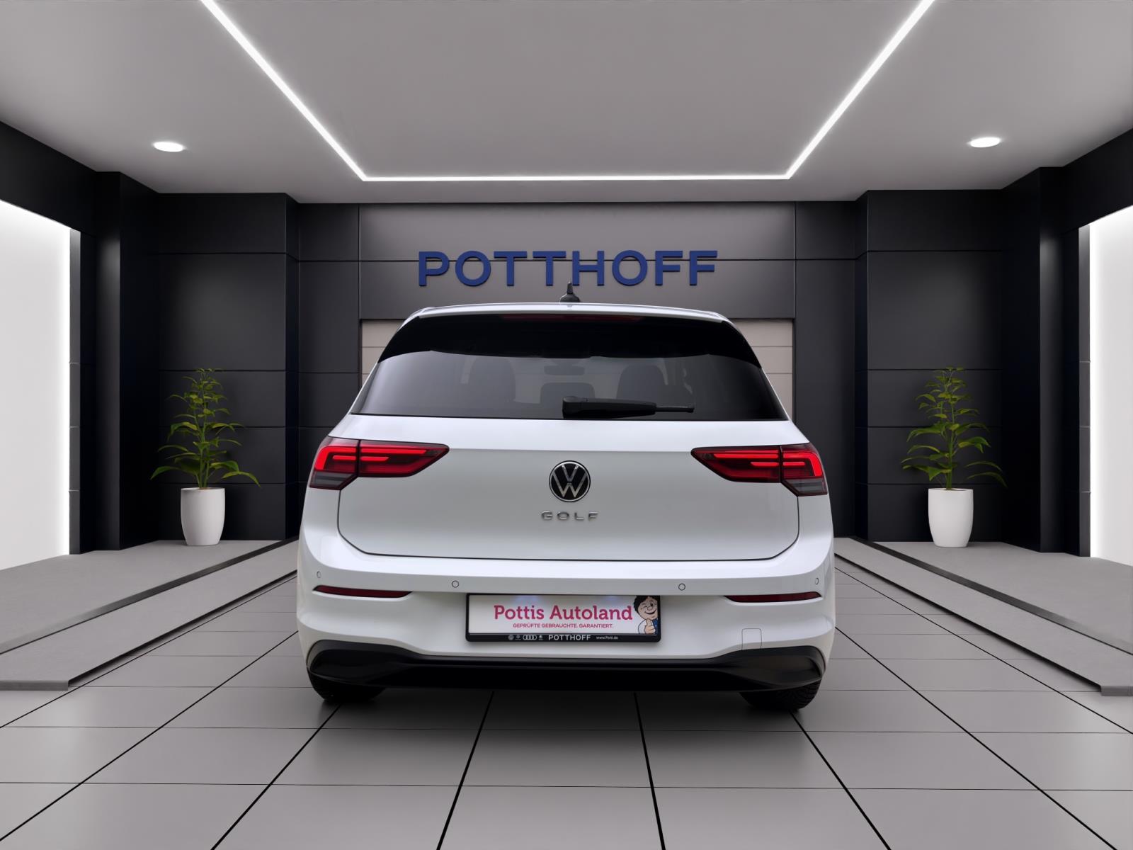 Volkswagen Golf 1.0 TSI UNITED NAVI LED SITZHZG DAB+