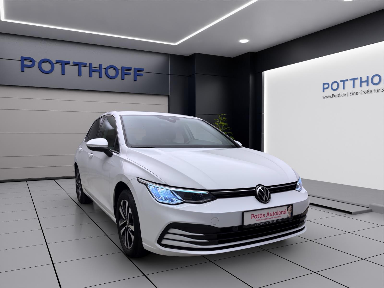 Volkswagen Golf 1.0 TSI UNITED NAVI LED SITZHZG DAB+