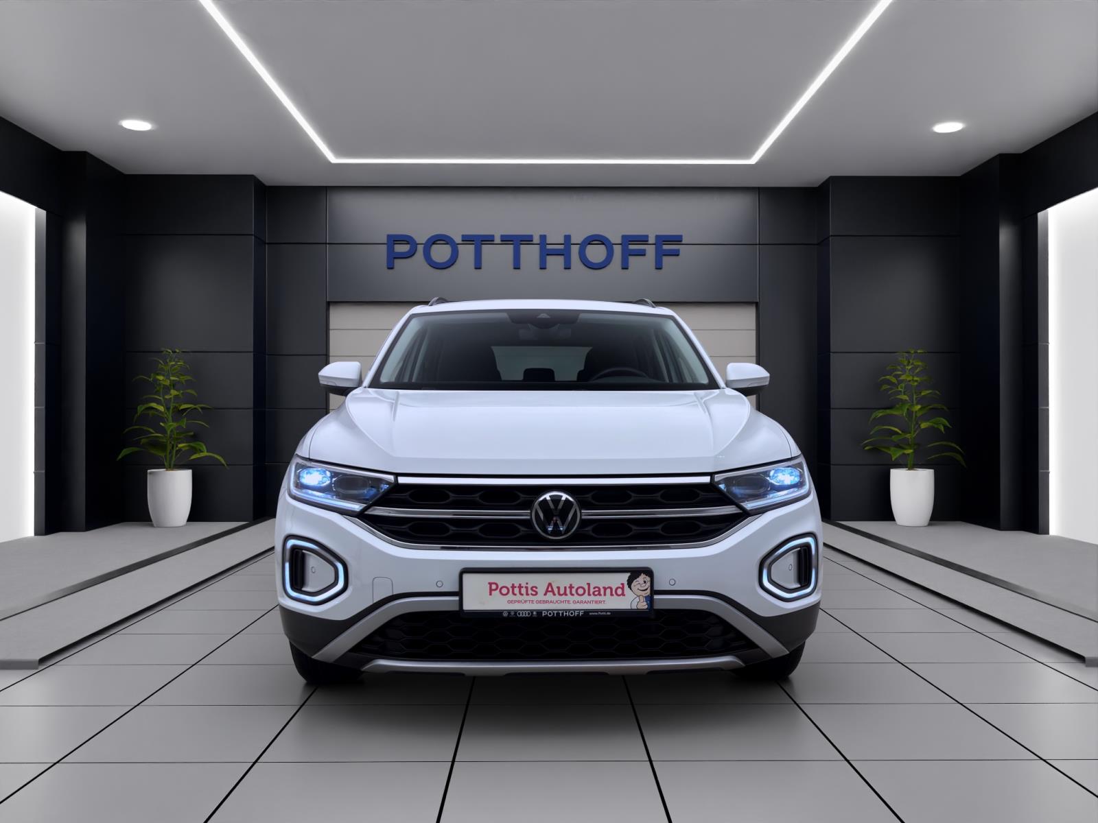 Volkswagen T-Roc 1.5 TSI DSG STYLE NAVI KAMERA PDC LED