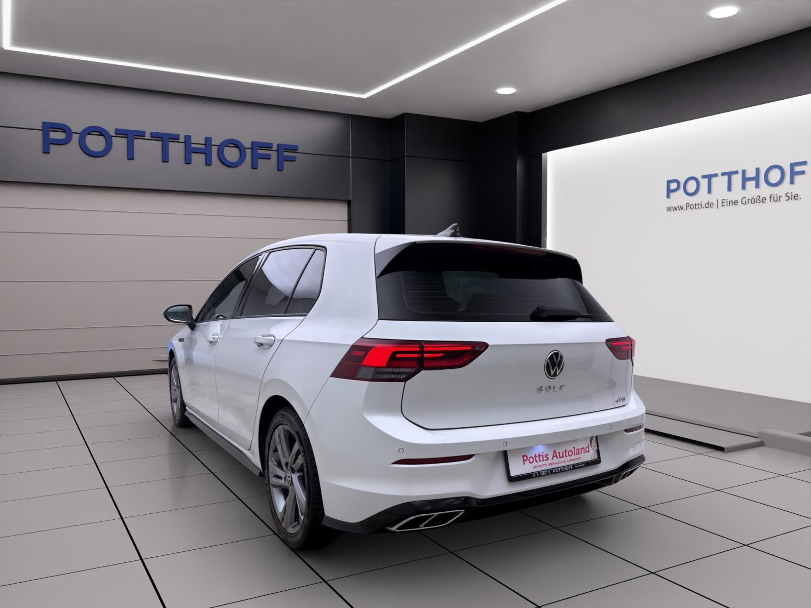 Volkswagen Golf 1.5 eTSI DSG R-LINE NAVI ACC LED SITZHZG