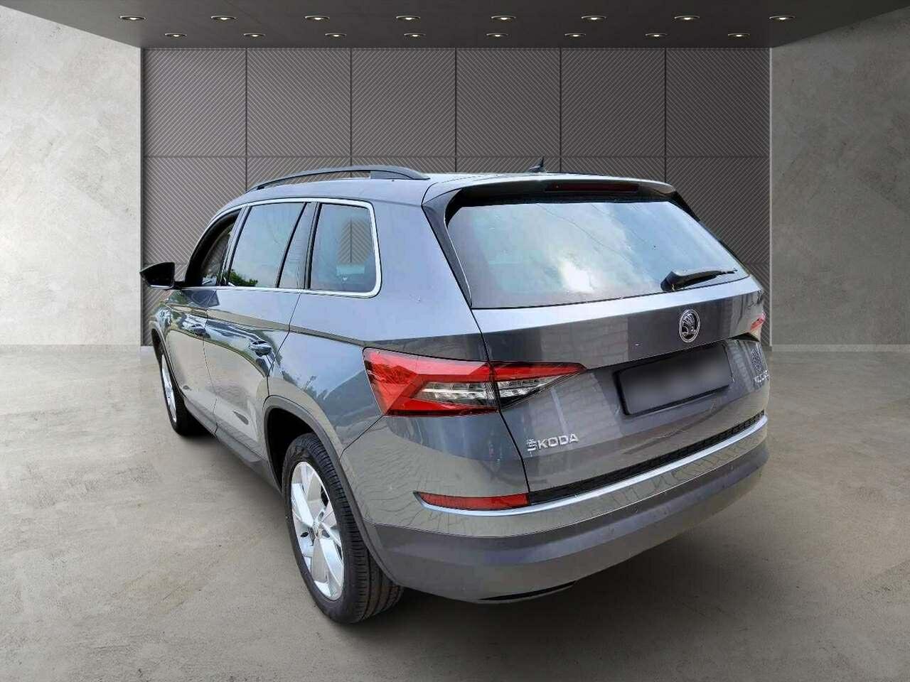 Skoda Kodiaq 2.0 TDI DSG SOLEIL STANDHZG NAVI KAMERA ACC