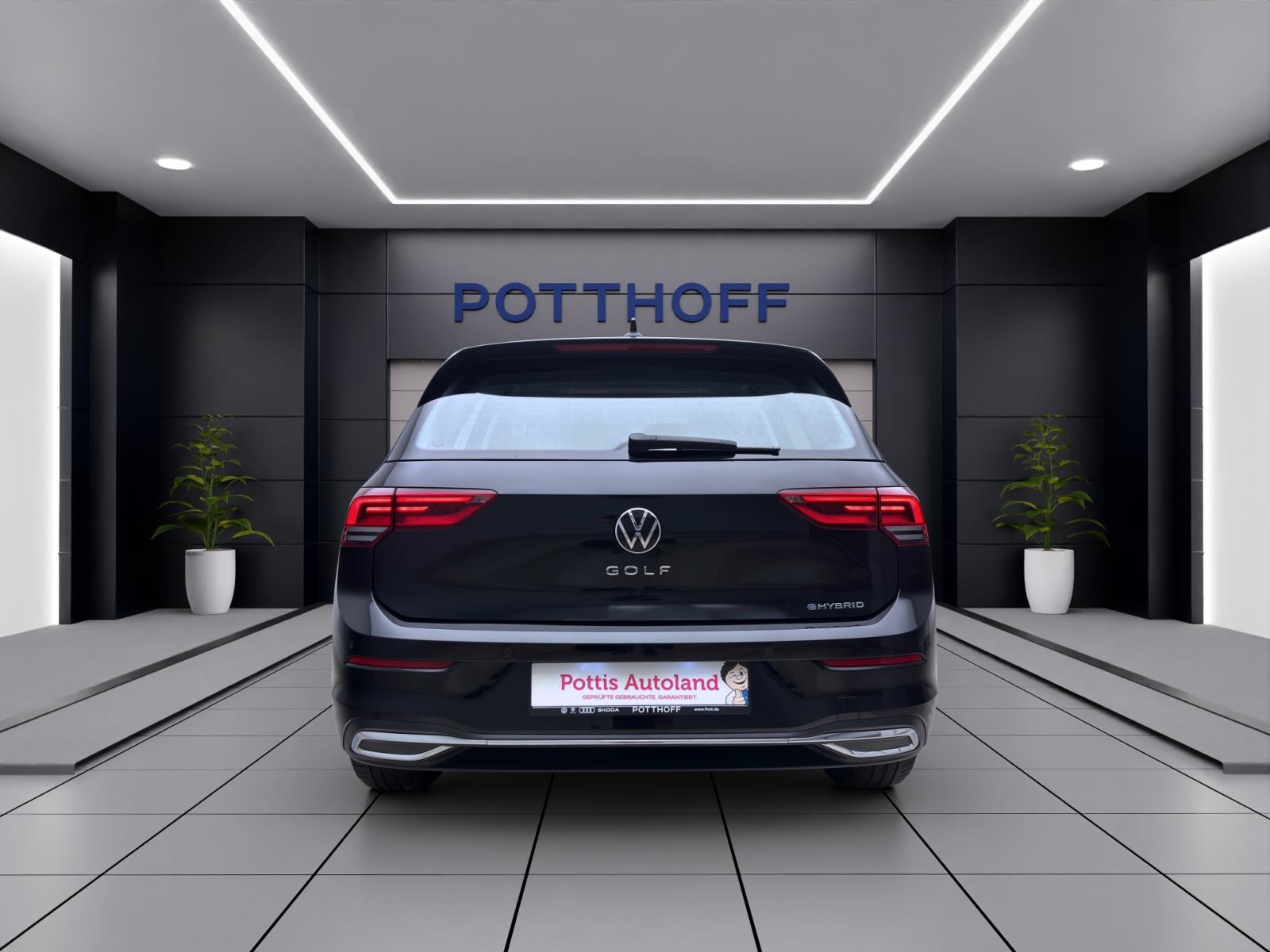 Volkswagen Golf 1.4 eHybrid STYLE NAVI AHK PDC LED
