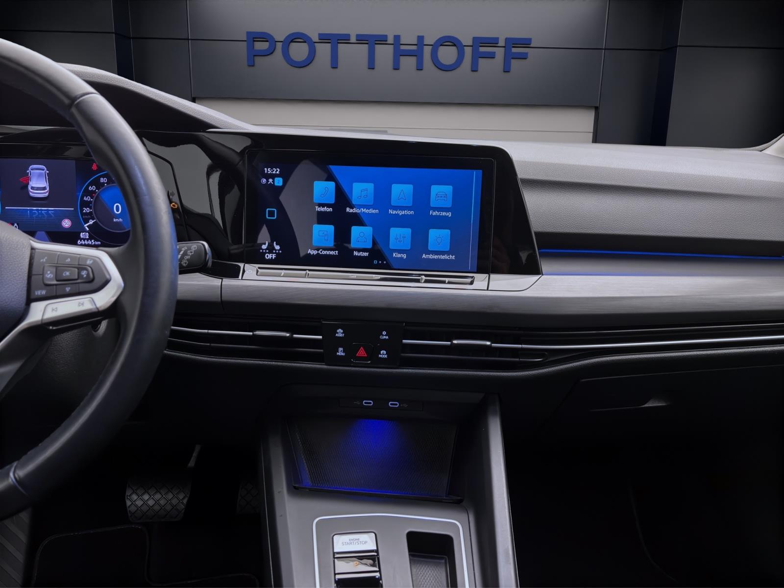Volkswagen Golf 1.4 eHybrid STYLE NAVI AHK PDC LED
