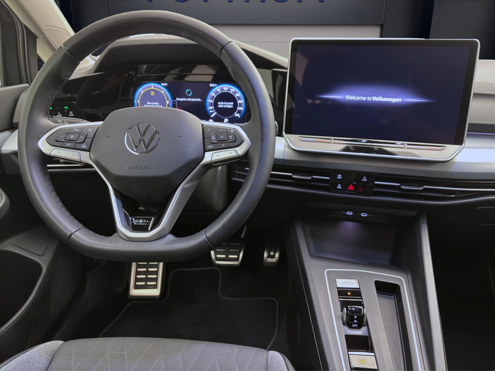 Volkswagen Golf 2.0 TDI DSG GOAL NAVI AHK KAMERA KLIMA