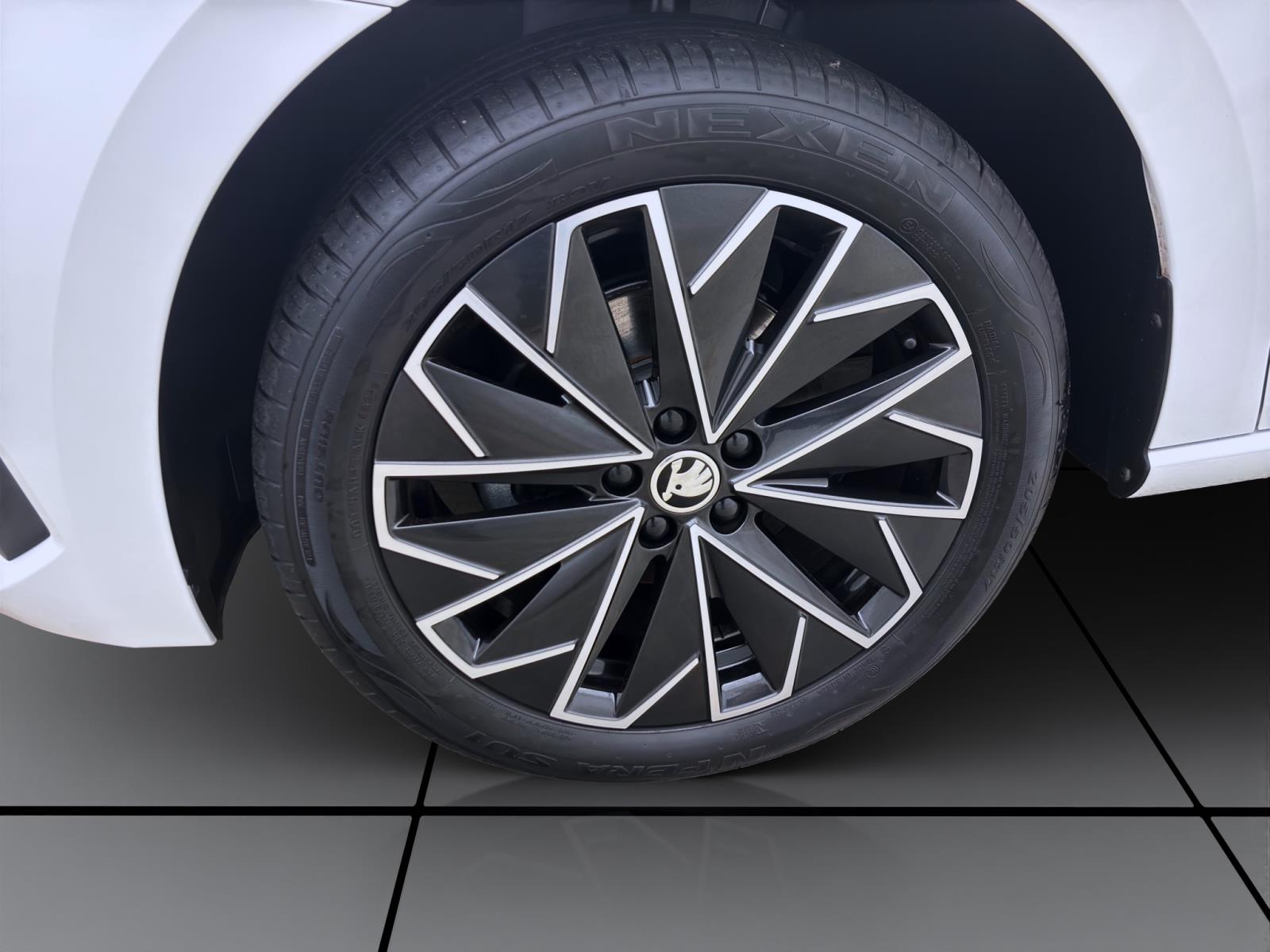 Bild 7: Skoda Scala 1.0 TSI DSG DRIVE AHK NAV KAM MATRIX ASSISTENZ+