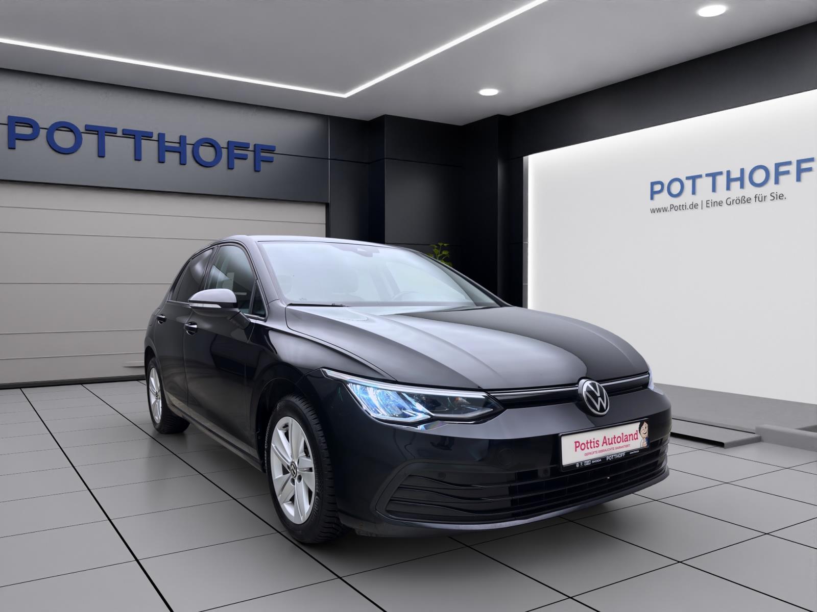Volkswagen Golf 1.5 TSI LIFE NAVI ACC LED PDC