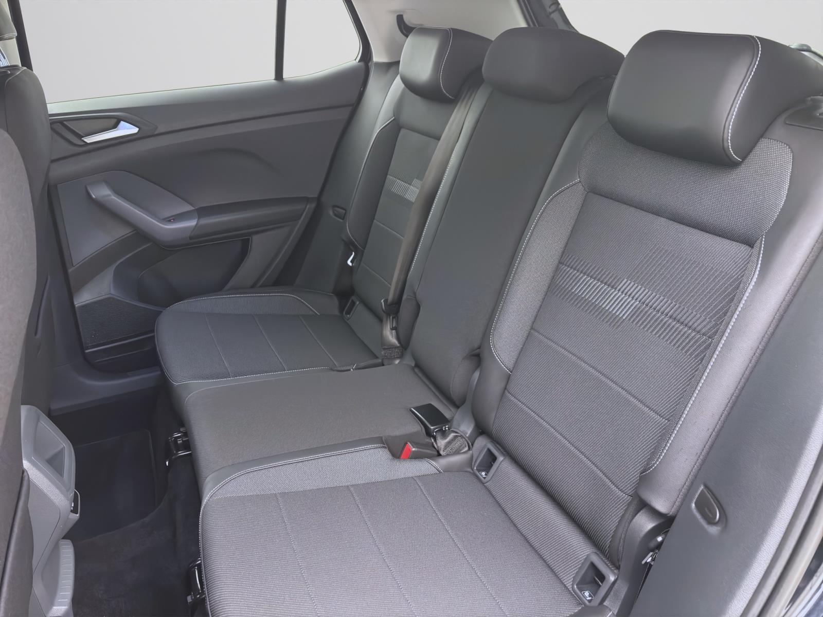 Volkswagen T-Cross 1.0 TSI DSG STYLE NAVI AHK KAMERA PDC