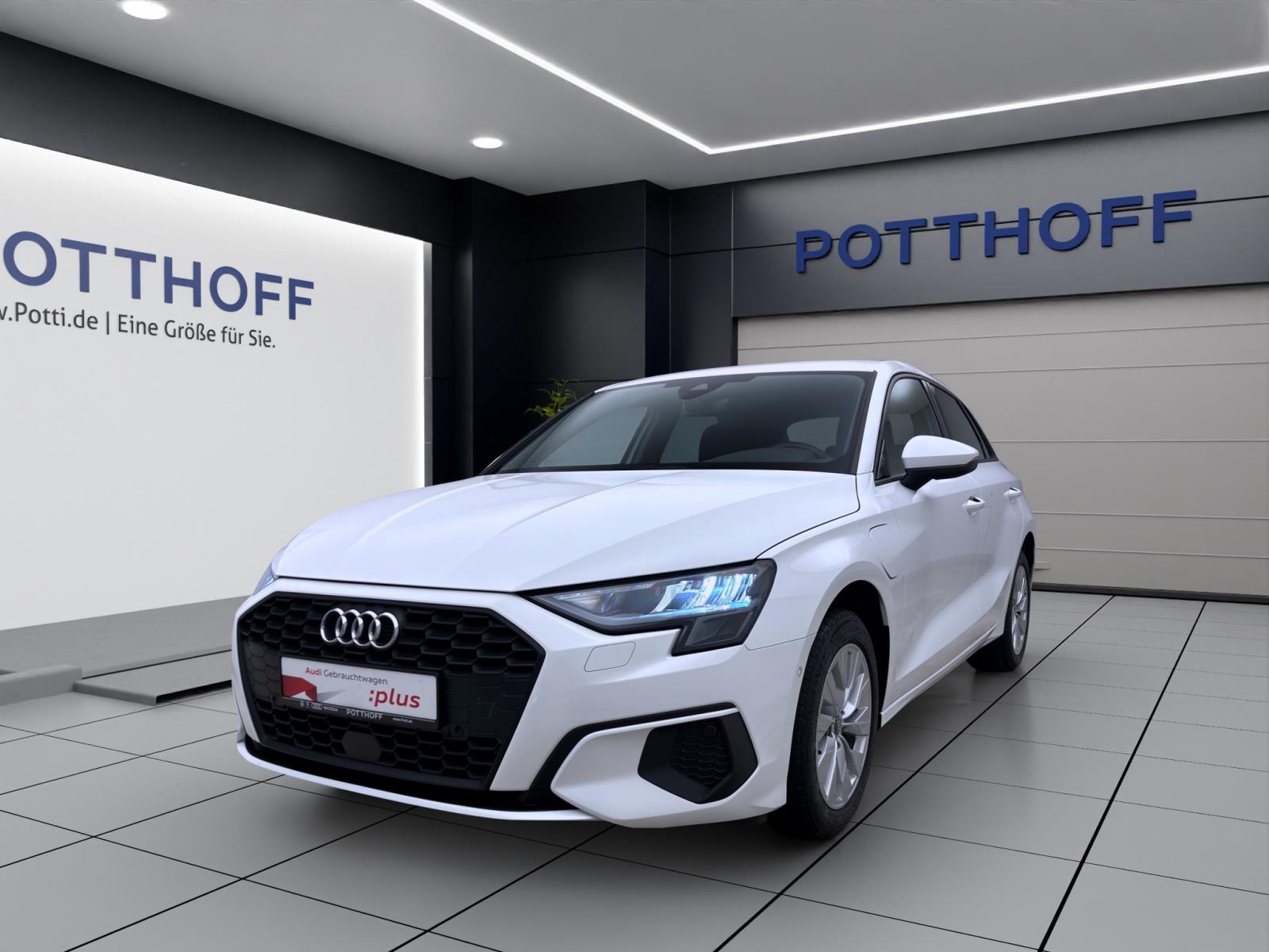 Audi A3 Sportback 40 TFSIe KAMERA GRA KLIMA LM16
