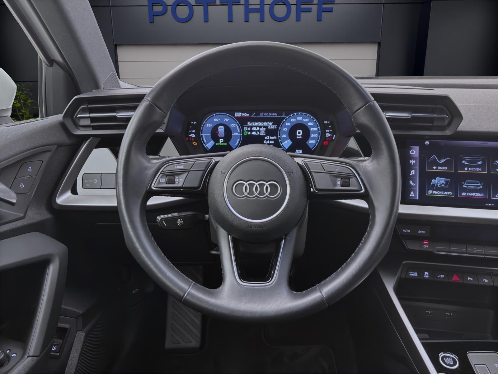 Audi A3 Sportback 40 TFSIe KAMERA GRA KLIMA LM16