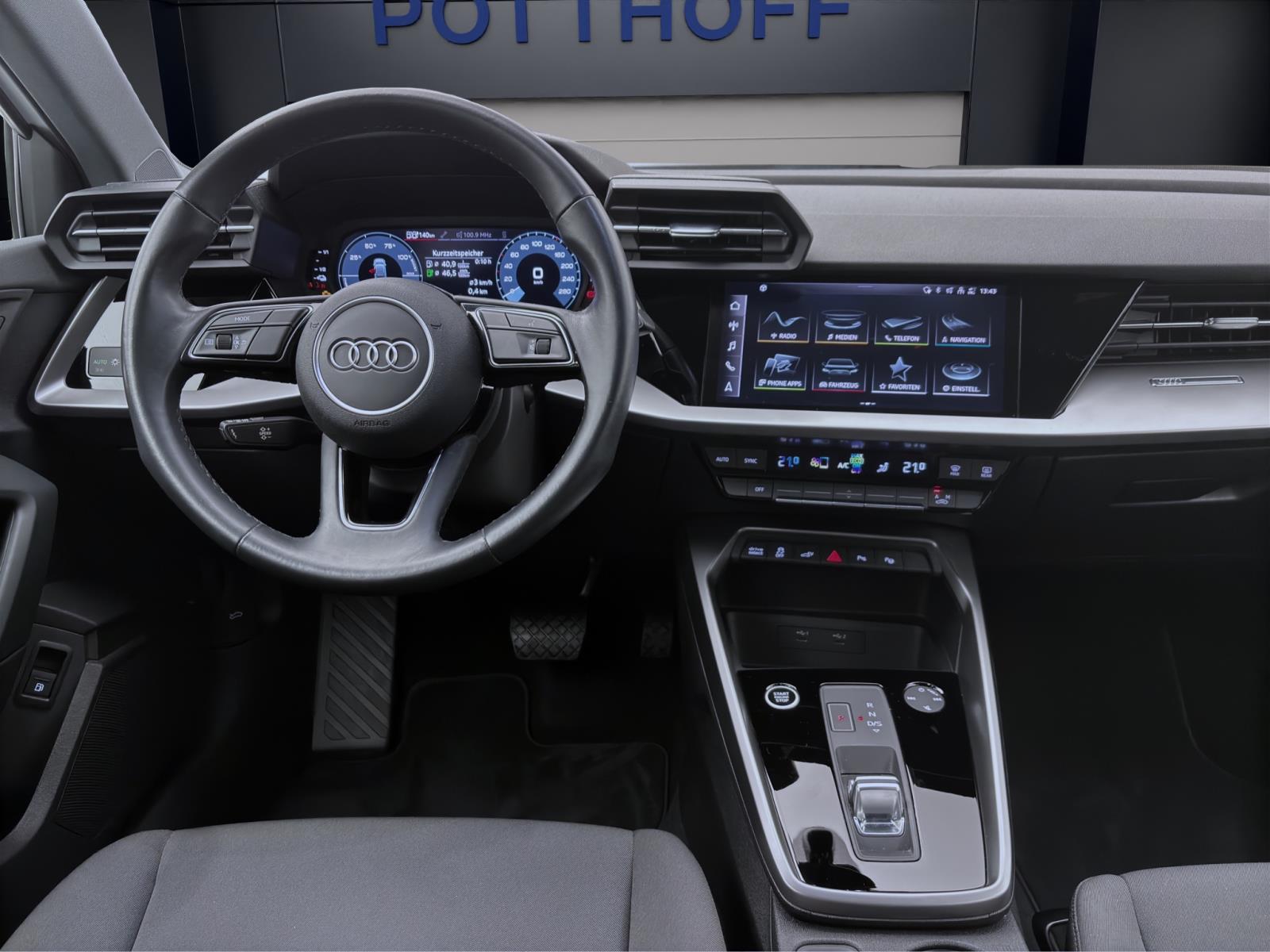 Audi A3 Sportback 40 TFSIe KAMERA GRA KLIMA LM16