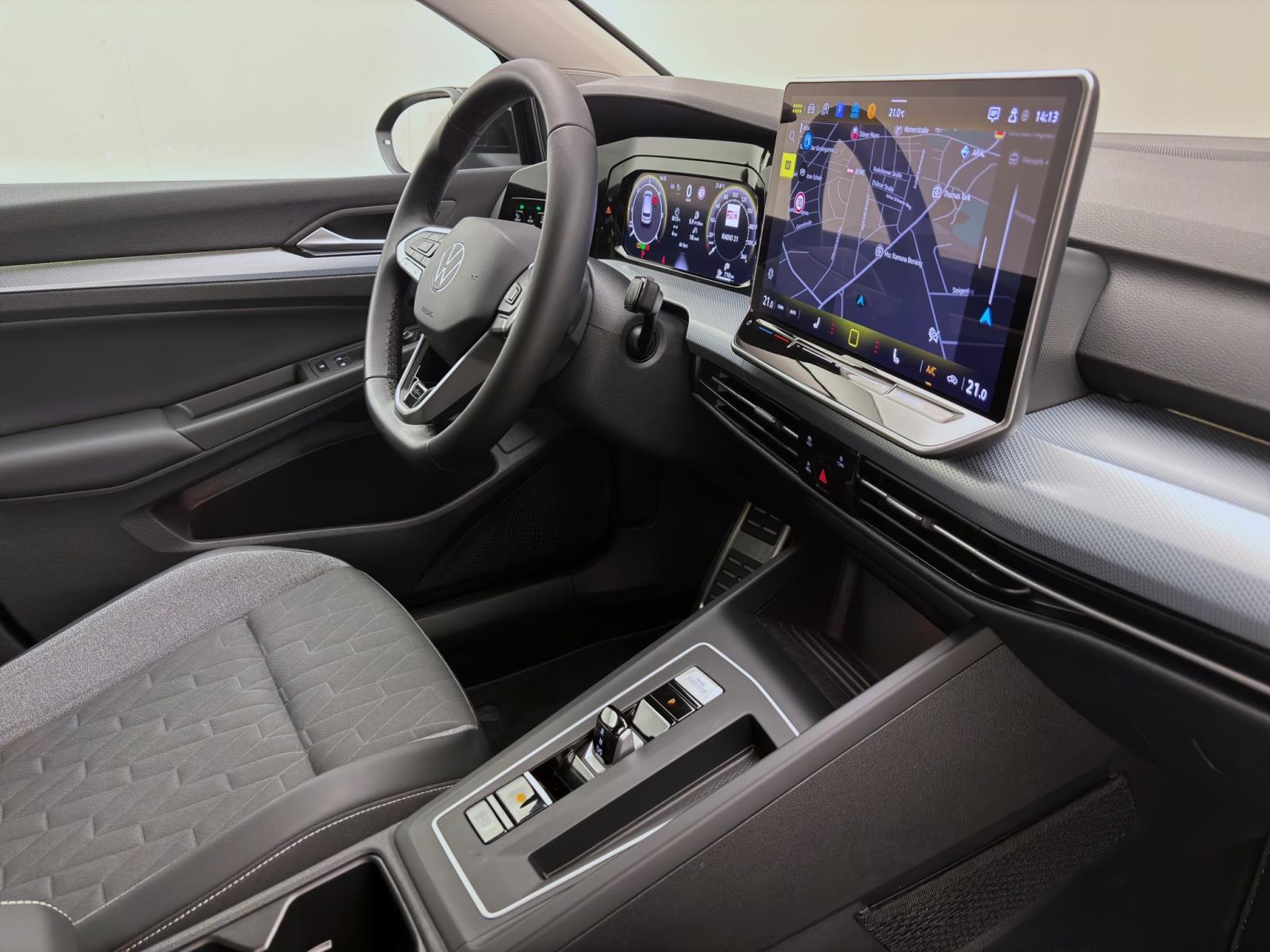 Volkswagen Golf 2.0 TDI DSG GOAL AHK NAVI KAMERA SITZHZG