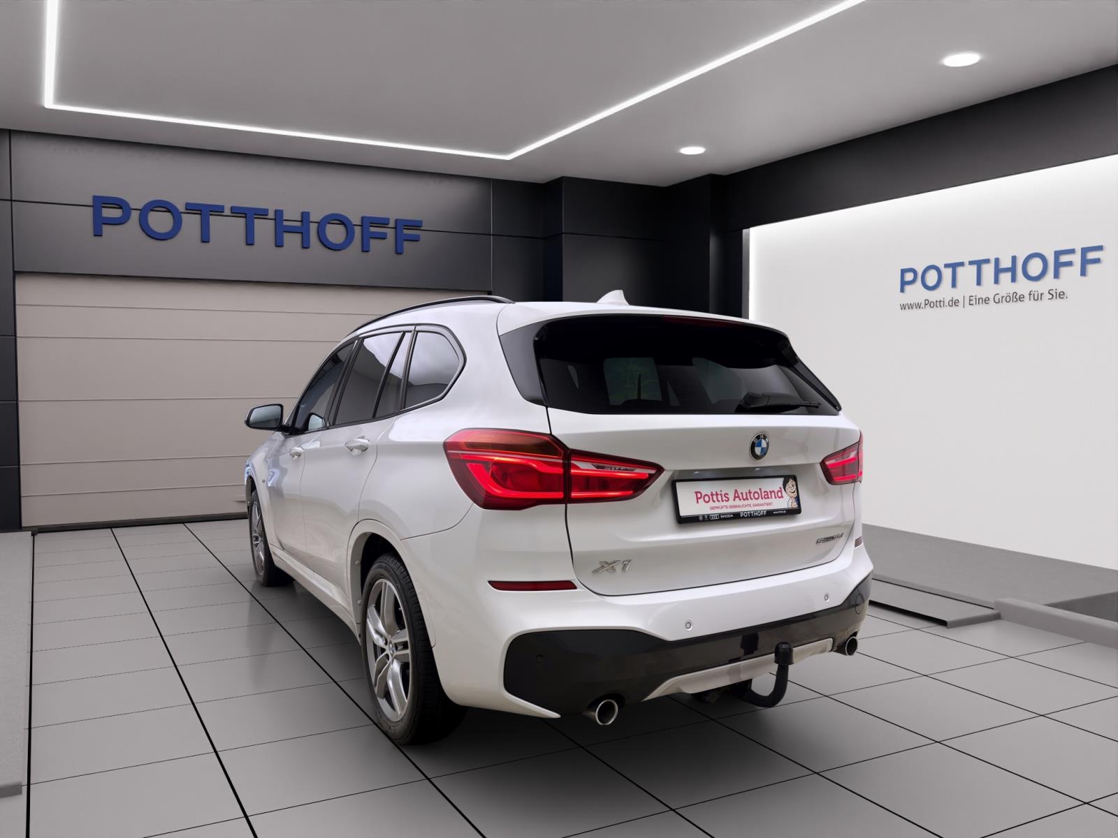 BMW X1 18d sDrive M SPORT PANO NAVI LED SITZHZG