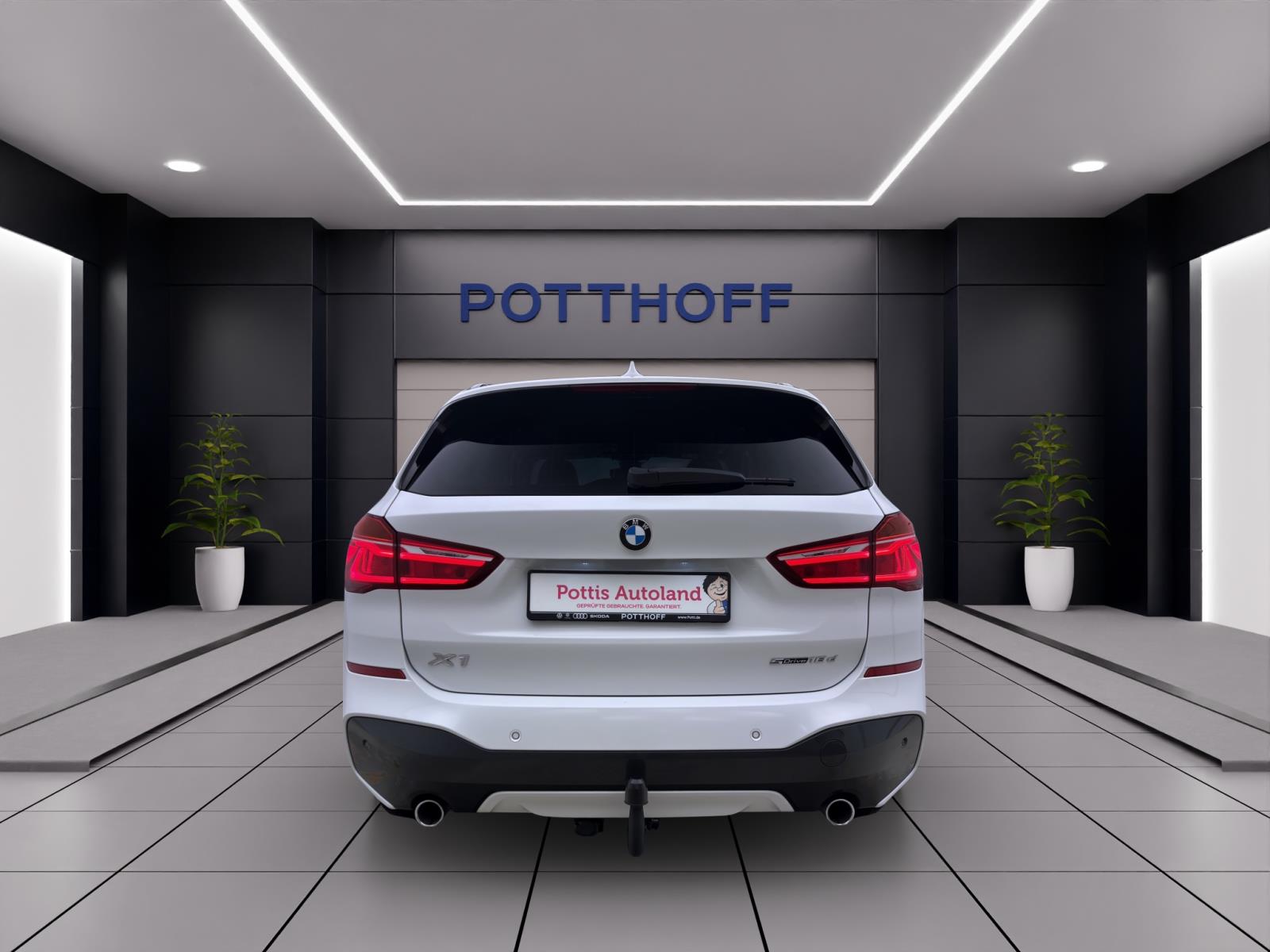 BMW X1 18d sDrive M SPORT PANO NAVI LED SITZHZG