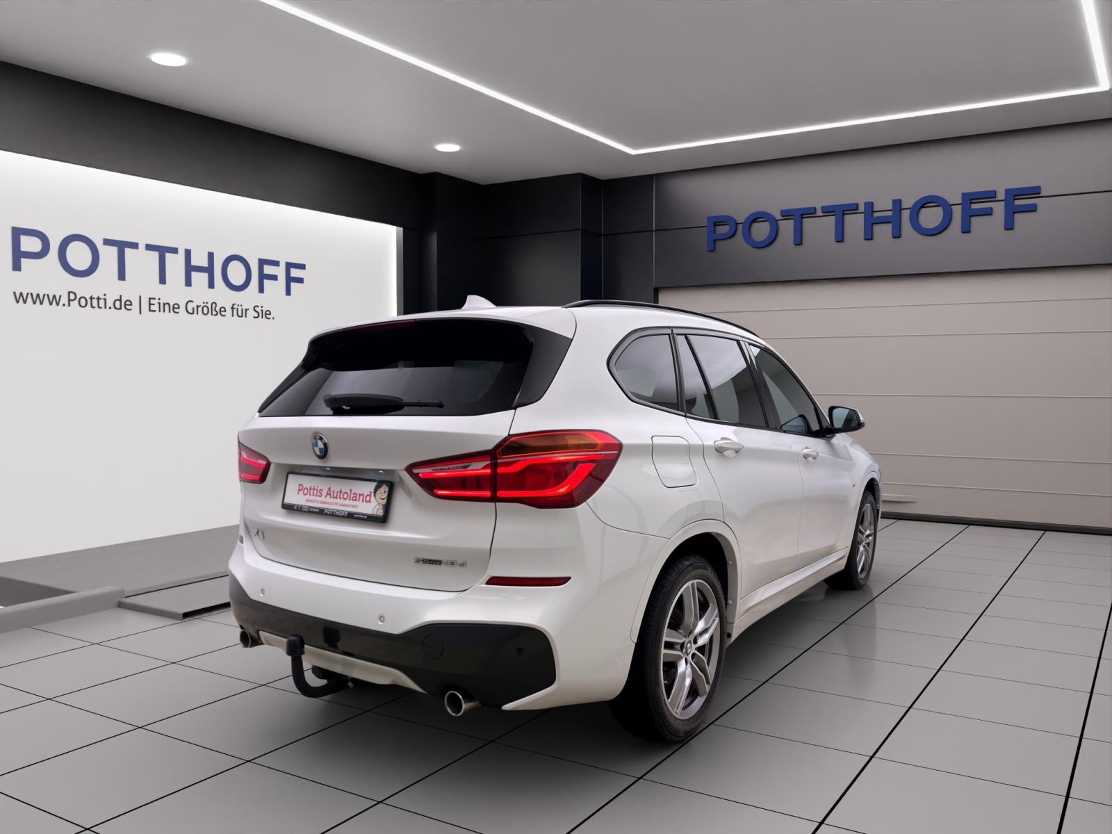 BMW X1 18d sDrive M SPORT PANO NAVI LED SITZHZG