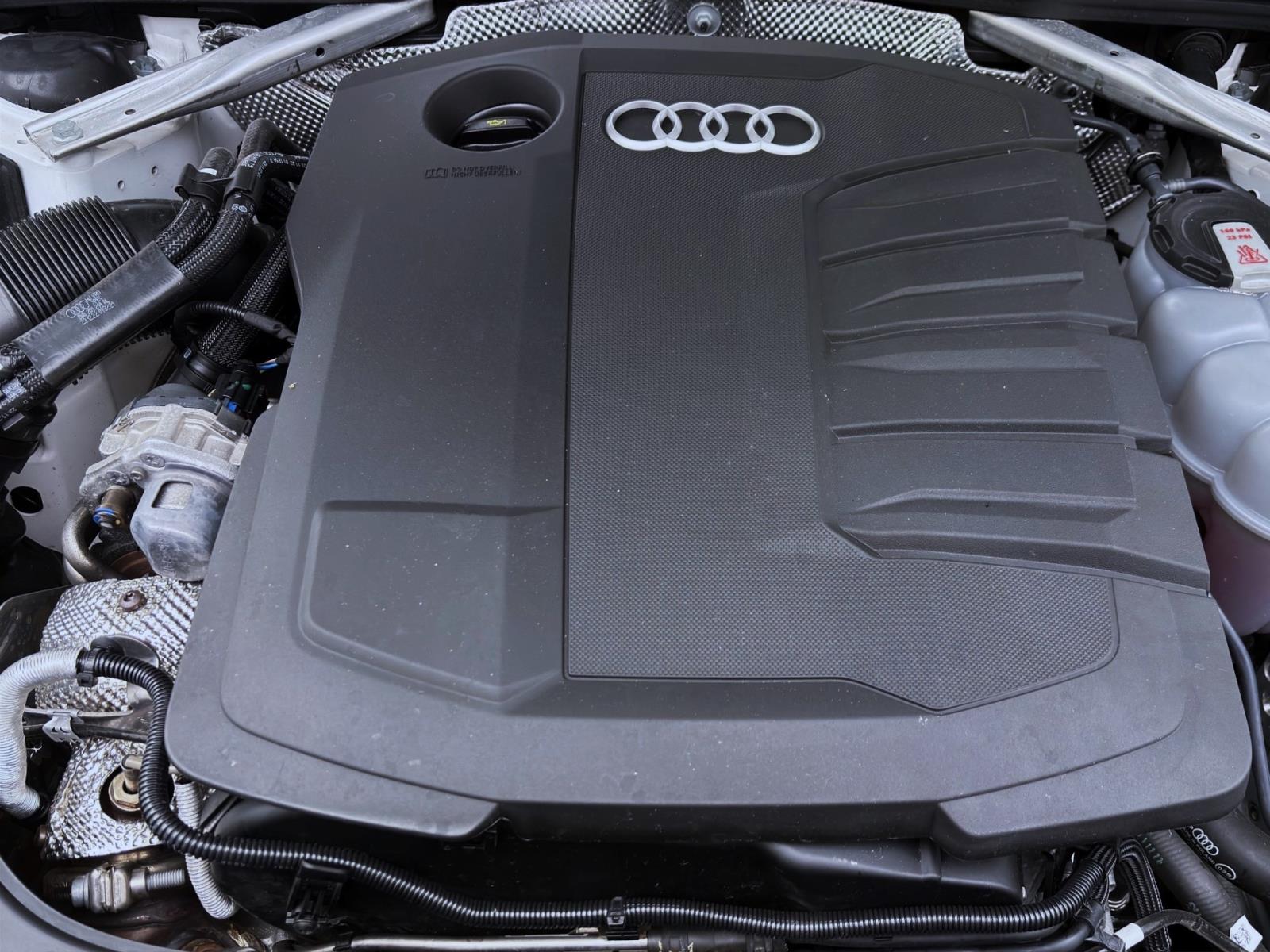 Audi A4 Avant 40 TDI ADVANCED AHK NAVI+ MATRIX KAMERA