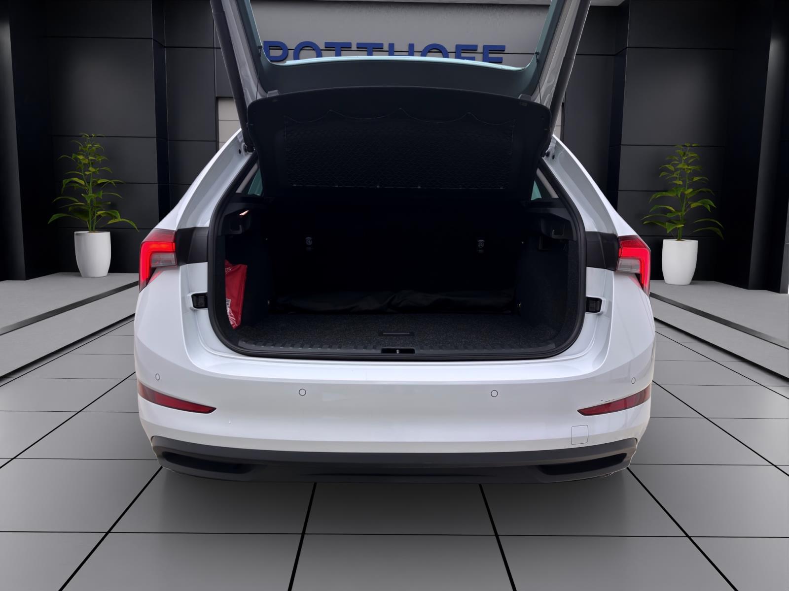 Skoda Scala 1.0 TSI DSG STYLE KAMERA KLIMA PDC NAVI