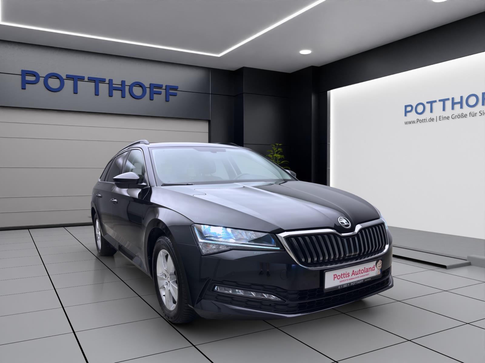 Skoda Superb Combi 1.5 TSI AMBITION AHK NAVI SITZHZG LED