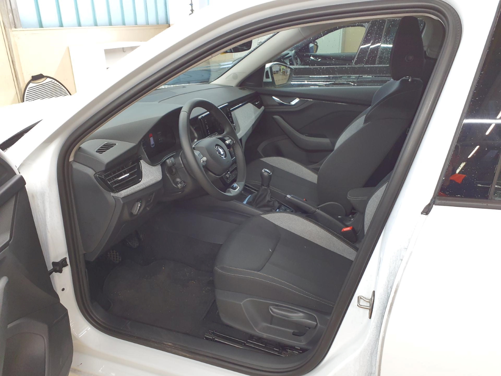 Skoda Kamiq 1.0 TSI SELECTION KAMERA ACC PDC LED