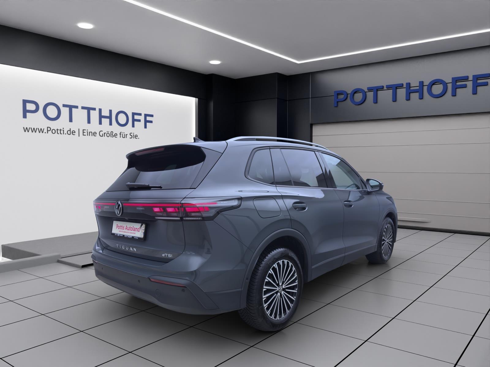 Volkswagen Tiguan 1.5 eTSI DSG LIFE NAVI AHK KAMERA PDC