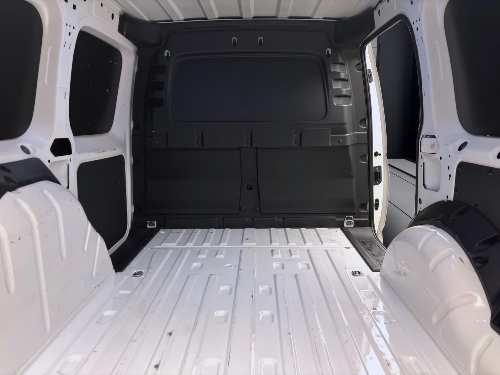Volkswagen Caddy Cargo 2.0 TDI KASTEN PDC GRA SITZHZG