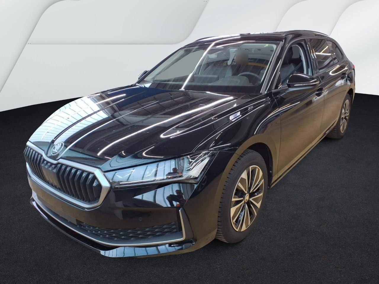 Skoda Superb Combi 1.5 eTSI DSG SELECTION NAVI KAMERA KLIMA PDC