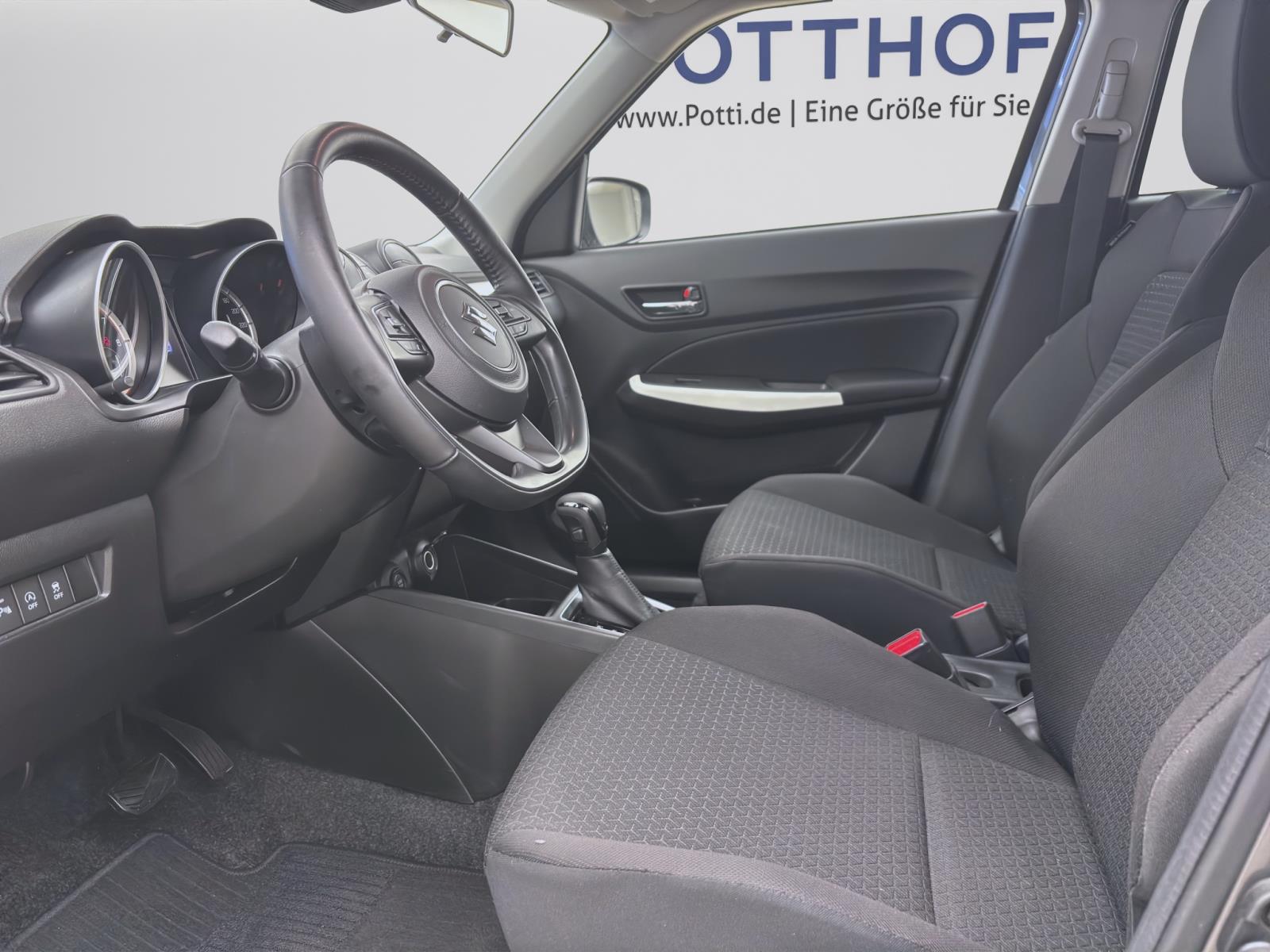 Suzuki Swift 1.2 Dualjet COMFORT NAVI KAMERA LED SITZHZG