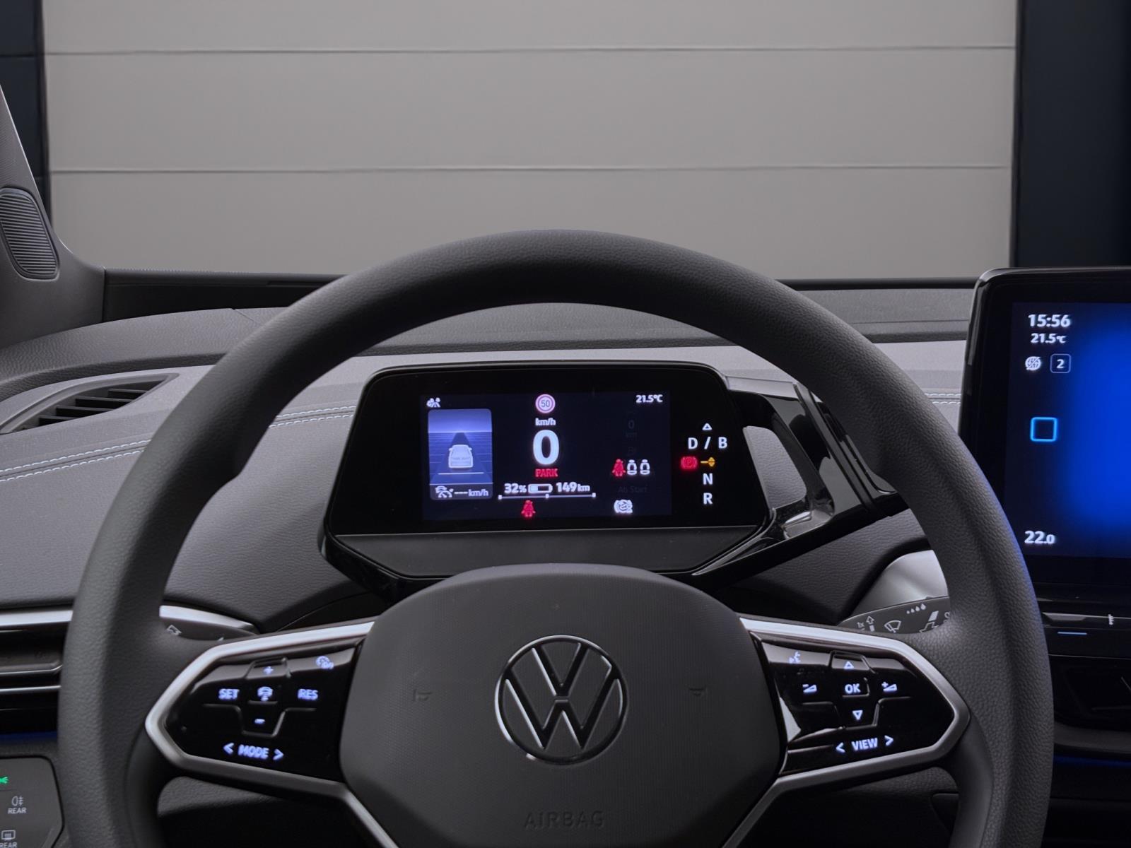 Volkswagen ID.5 PRO NAVI AHK KLIMA PDC LED