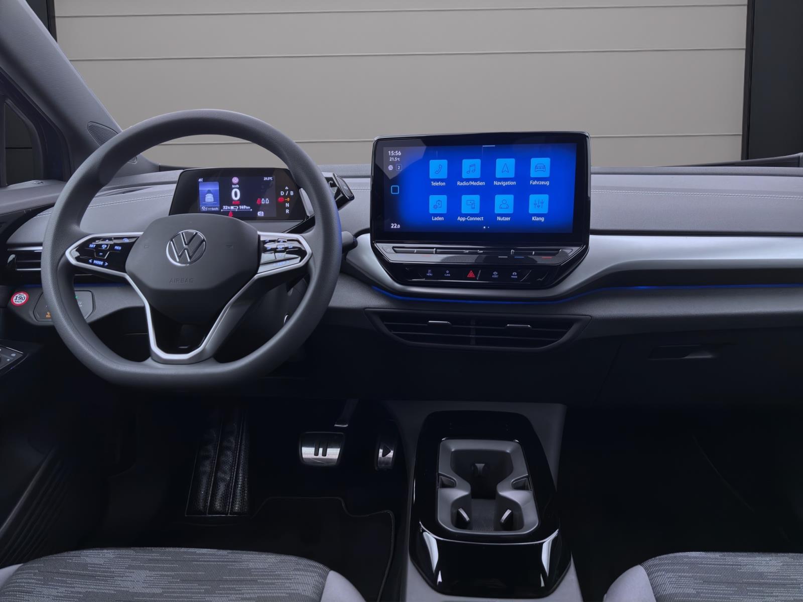 Volkswagen ID.5 PRO NAVI AHK KLIMA PDC LED
