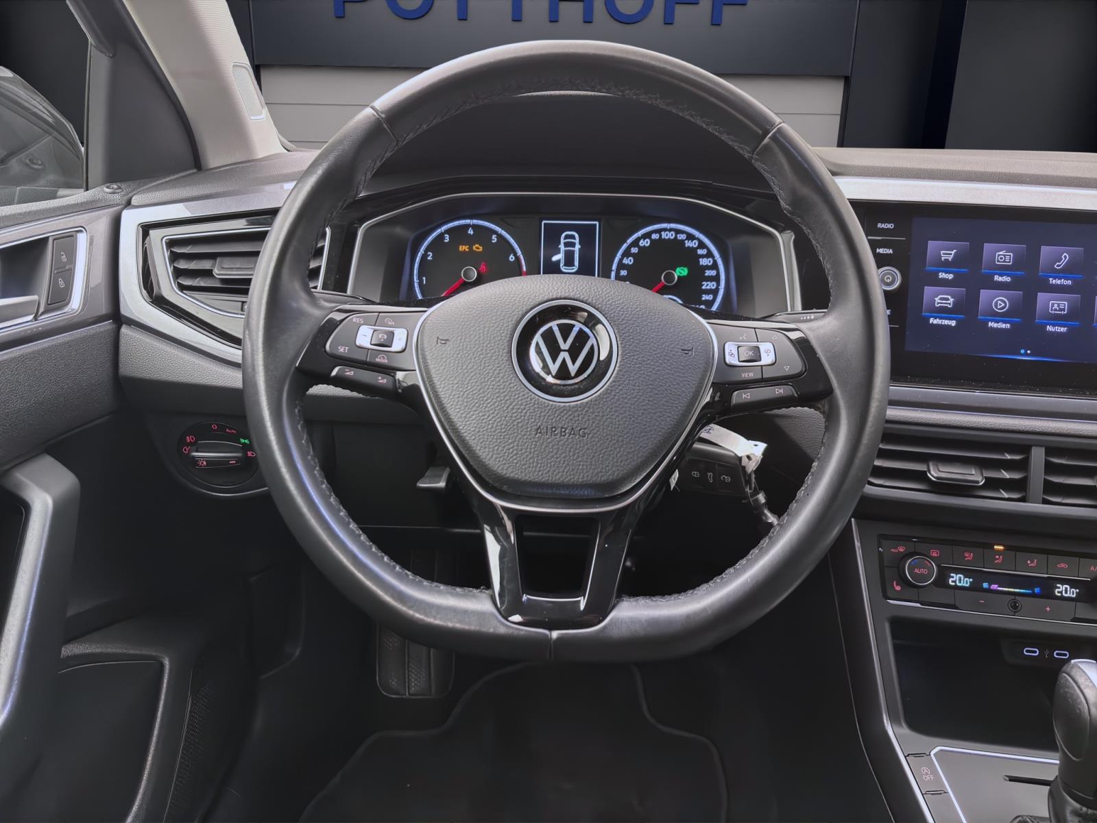 Volkswagen Polo 1.0 TSI DSG HIGHLINE NAVI KLIMA PDC SITZHZG