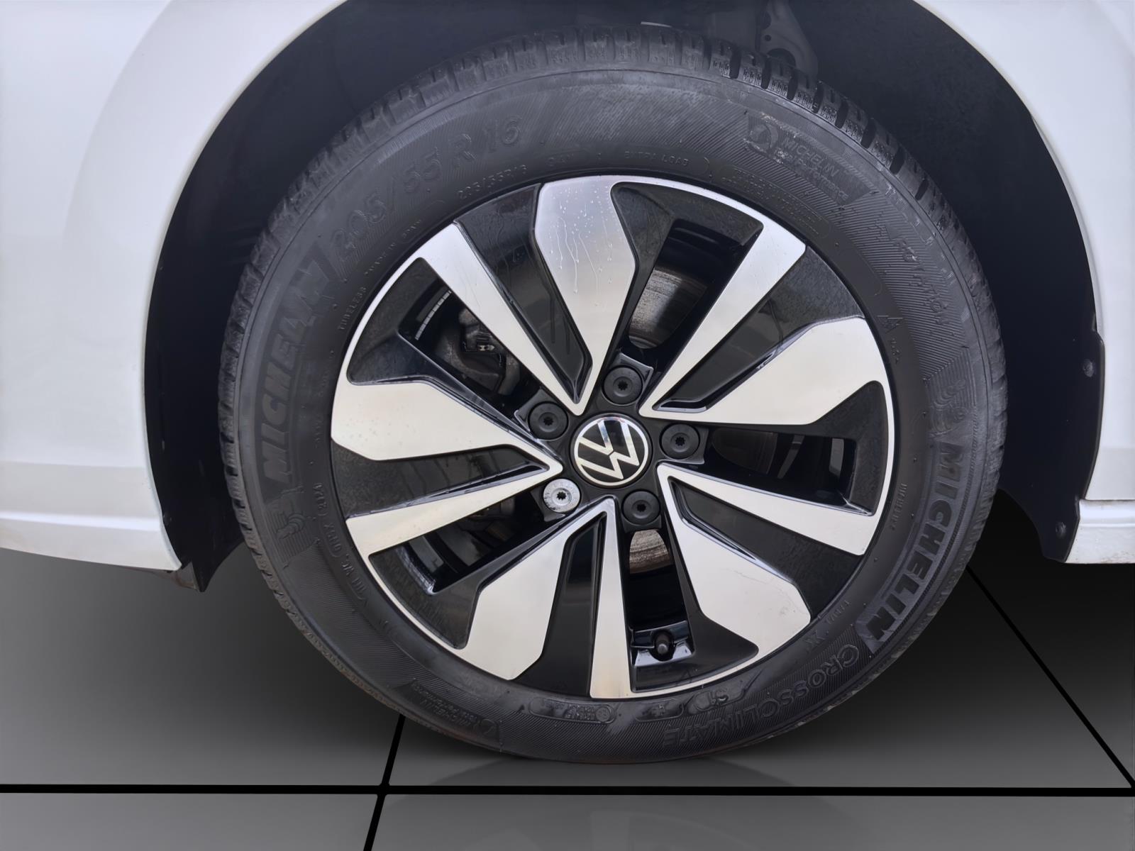 Volkswagen Golf 2.0 TDI DSG GOAL NAVI AHK PDC KLIMA