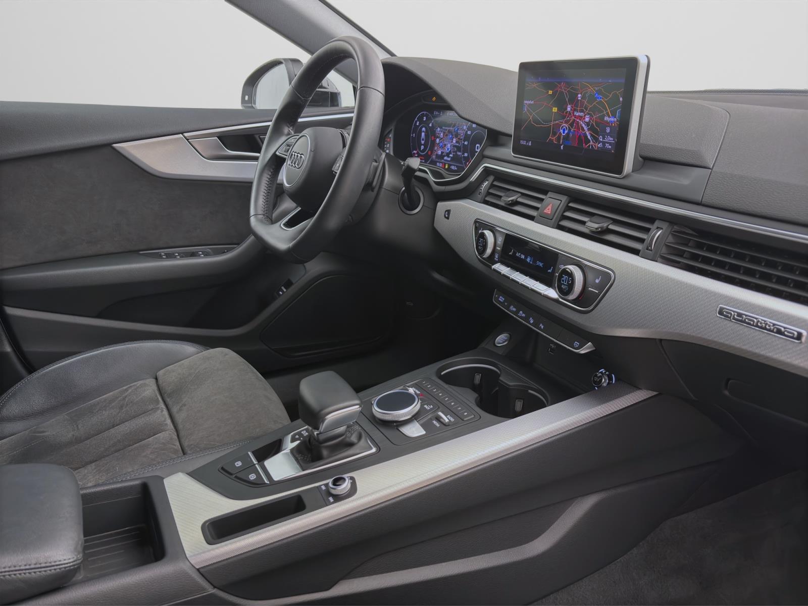 Audi A5 Sportback 45 TDI Q S LINE 19Zoll AHK ACC MATRIX