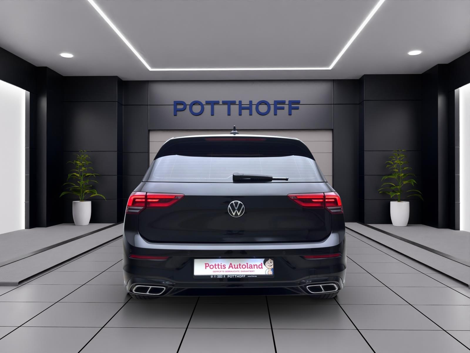 Volkswagen Golf 1.5 eTSI DSG R-LINE ACC LED SITZHZG KLIMA