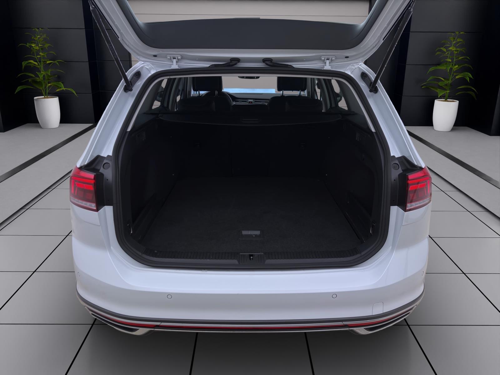 Volkswagen Passat Alltrack 2.0 TDI DSG 4M BUSINESS NAVI KAMERA PDC