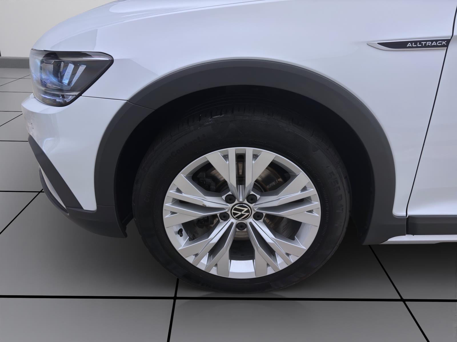 Volkswagen Passat Alltrack 2.0 TDI DSG 4M BUSINESS NAVI KAMERA PDC