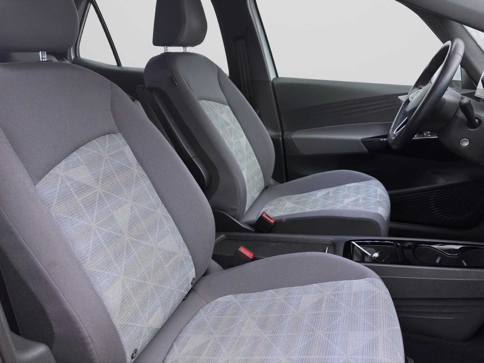 Volkswagen ID.3 PRO PERFORMANCE AHK NAVI KLIMA PDC ACC