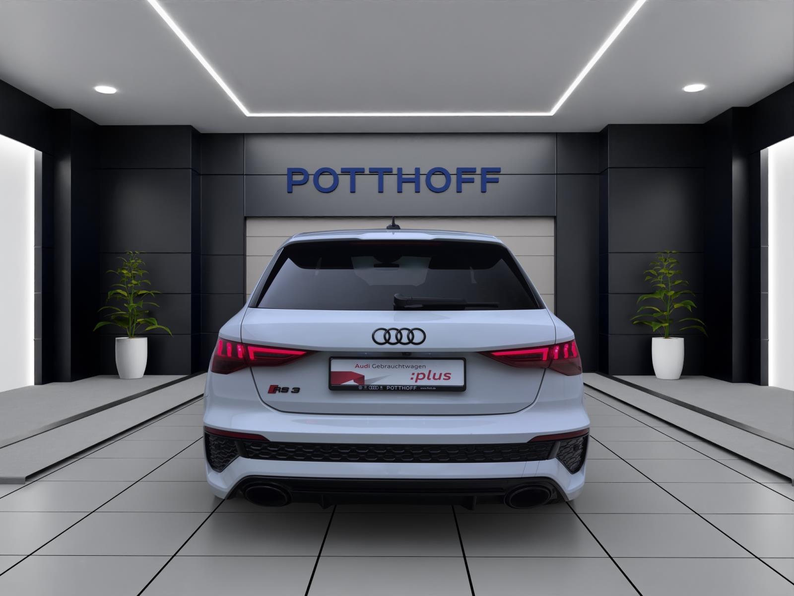 Audi RS3 Sportback Q NAVI MATRIX KAMERA B&O