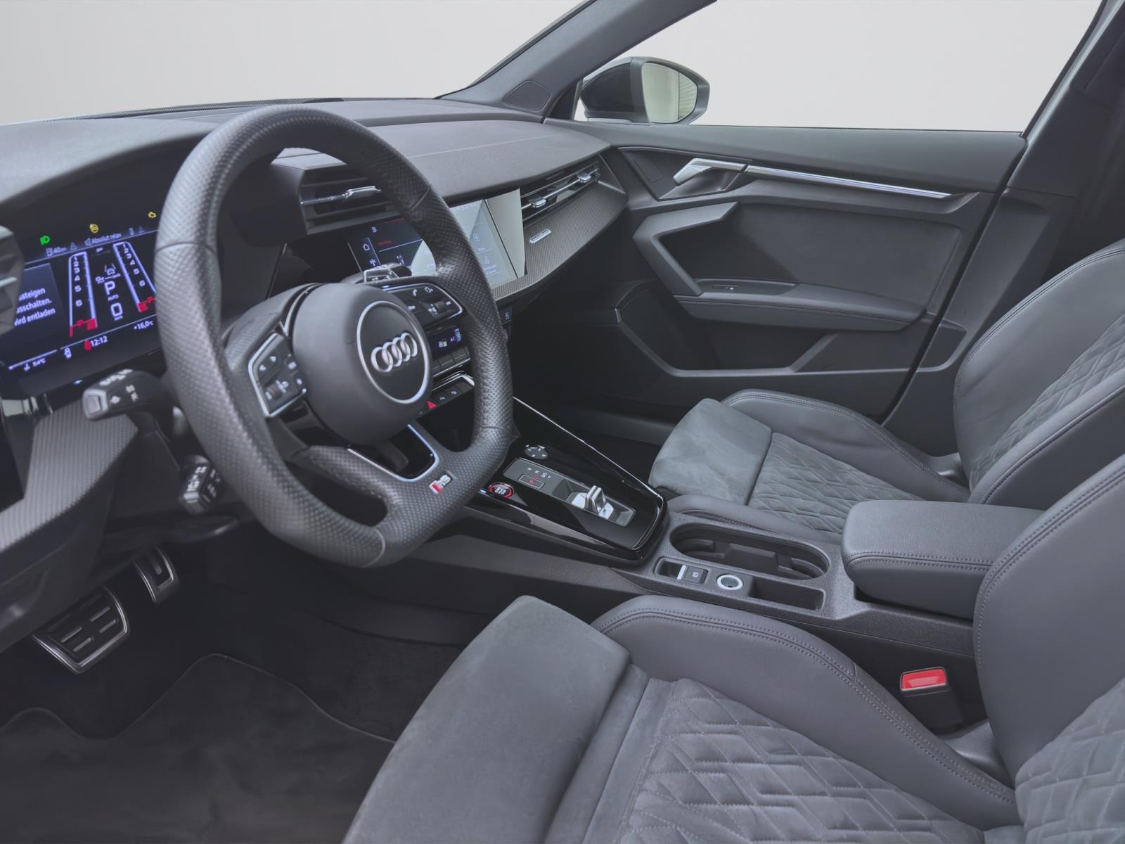 Audi RS3 Sportback Q NAVI MATRIX KAMERA B&O