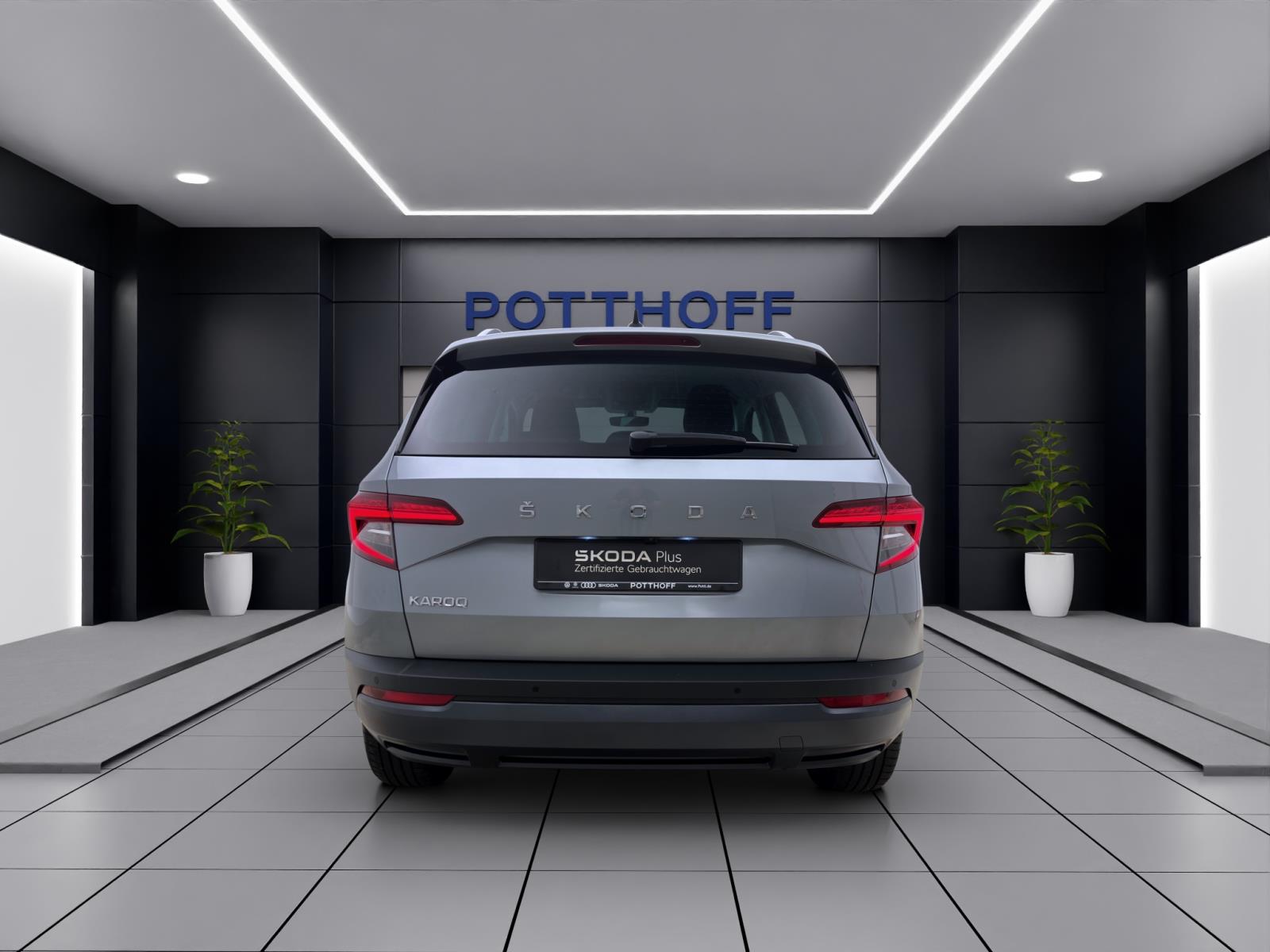 Skoda Karoq 1.0 TSI CLEVER KAMERA PDC SITZHZG KLIMA