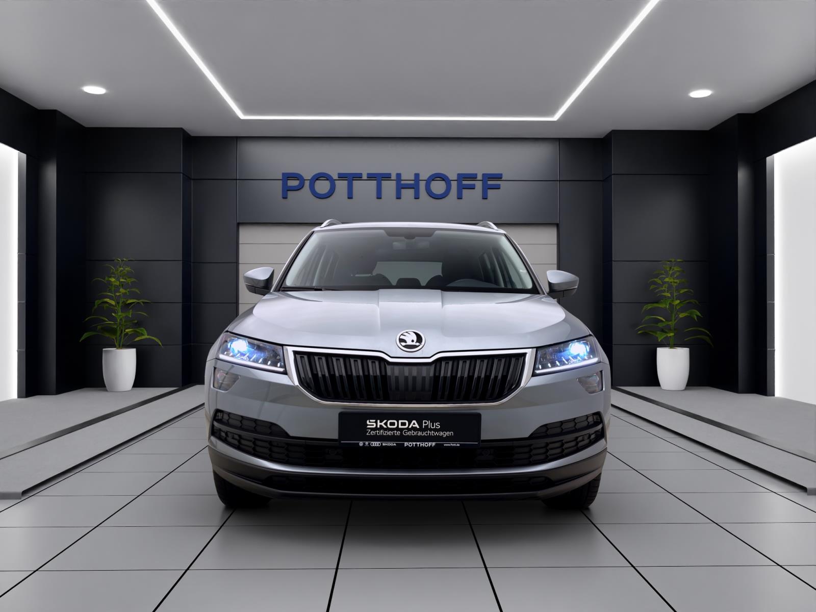 Skoda Karoq 1.0 TSI CLEVER KAMERA PDC SITZHZG KLIMA