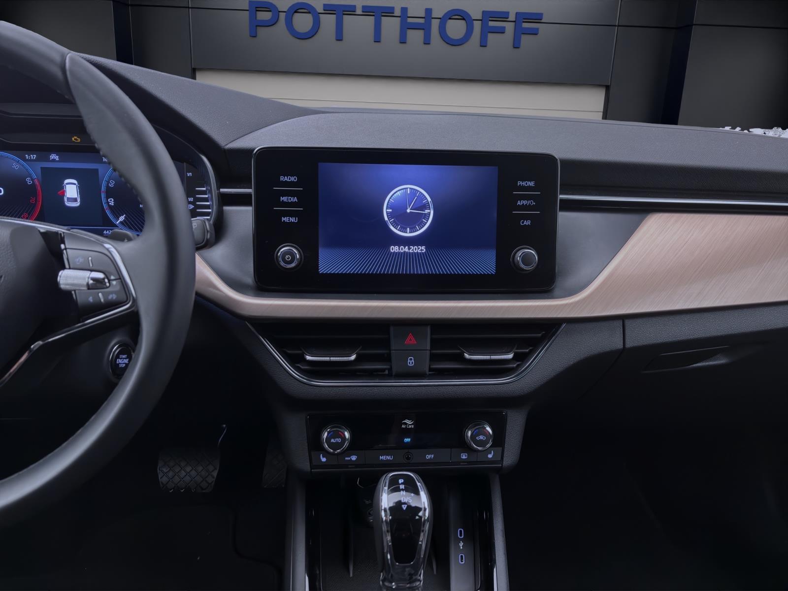 Skoda Scala 1.5 TSI DSG STYLE PDC KLIMA SITZHZG PANO