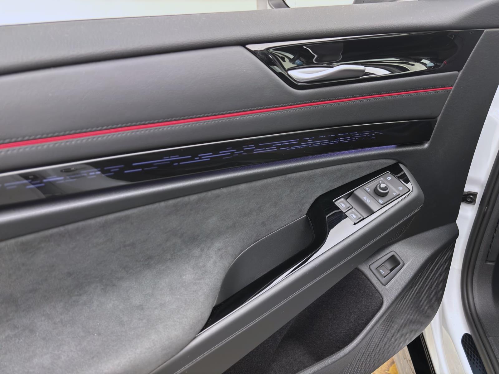 Volkswagen ID.7 Tourer 4M GTX AHK NAVI IQ.LIGHT HuD